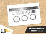 Zestaw montażowy do małej rolety poziomej rzymskiej SUNSHADE, zawierający linki stalowe, karabińczyki i rurki usztywniające.